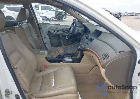 2010 Honda Accord 3.5 Ex-L из США, поврежденный, VIN 1HGCP3F83AA011112